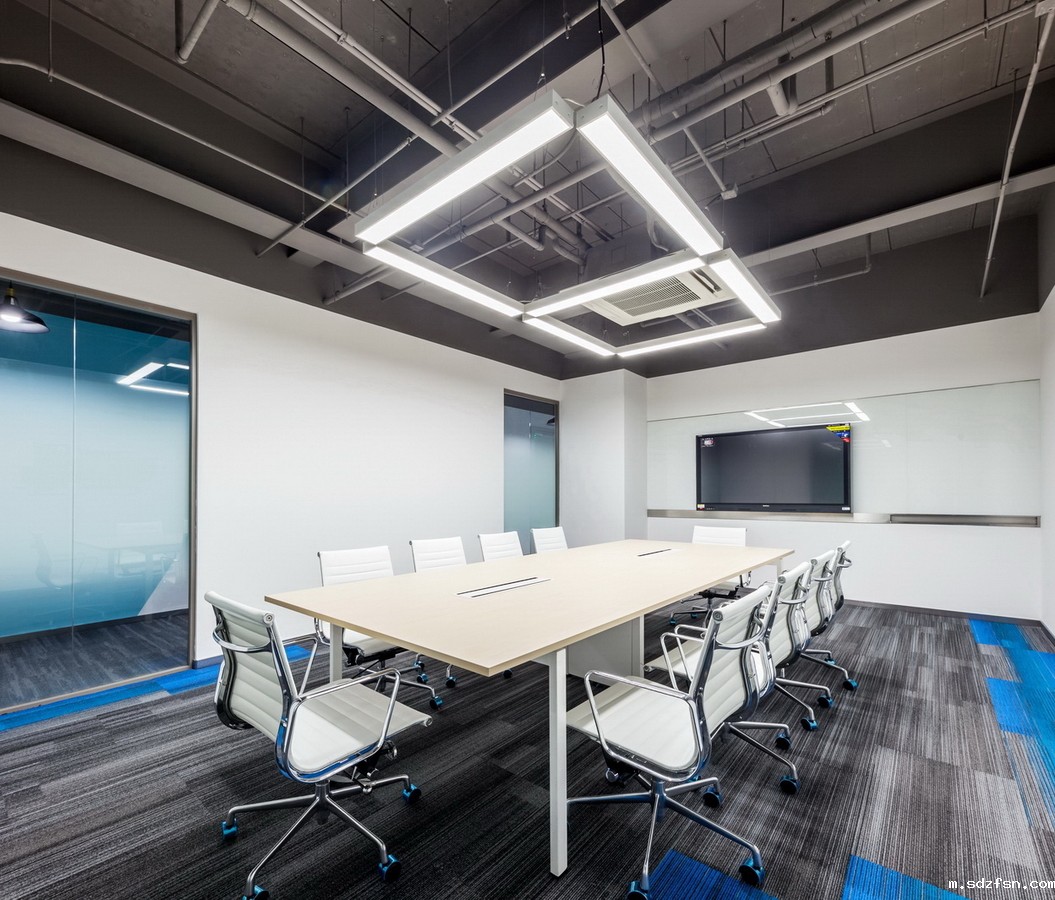 复星共享办公室装修-会议室-pc